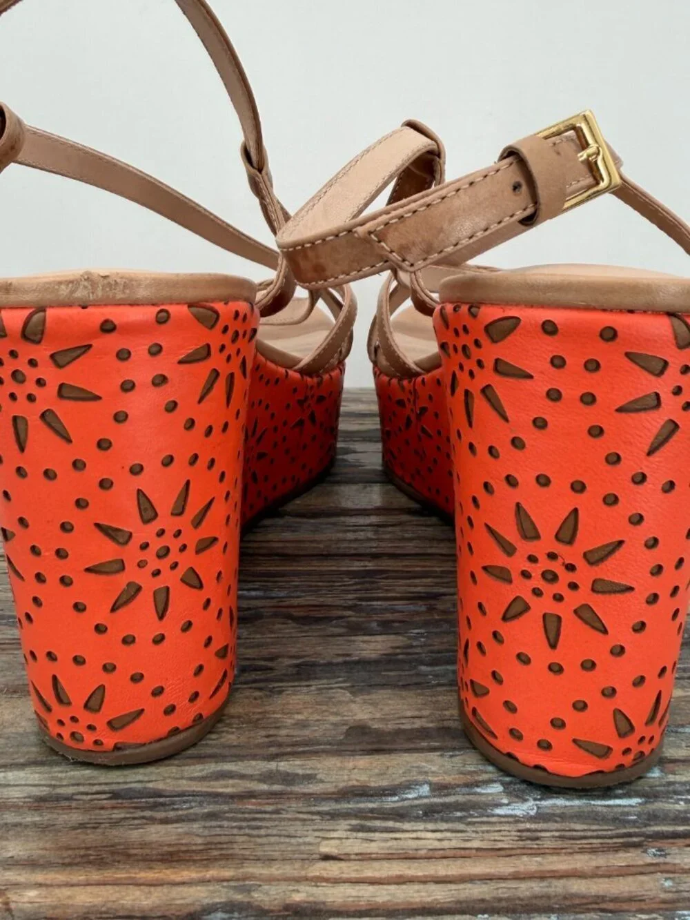 Kate Spade New York Womens 7.5 Leather Strappy Wedge Sandals Orange Cutout
